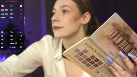 Snapshot of vanessa__lui chatting on 03-05-26, 04:03 Vanessa online show from 03-05-26, 04:03