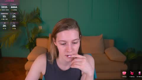 Snapshot of vanessa__lui chatting on 06-08-26, 03:01 Vanessa online show from 06-08-26, 03:01