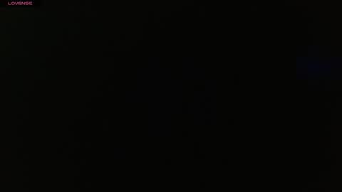 Snapshot of vanessa_brett_1 chatting on 02-07-26, 02:04 vanessa online show from 02-07-26, 02:04