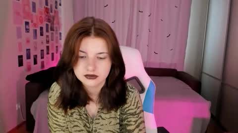 Vanessa online show from 09-15-25, 05:51