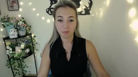 Vanessa online show from 06-24-26, 06:56