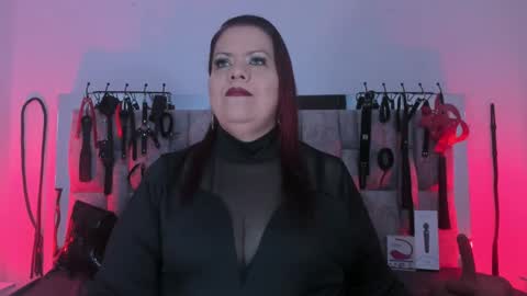 Vanessa online show from 11-24-25, 11:54