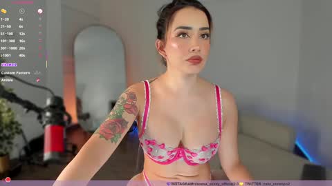 vanessa sexxy online show from 01-16-25, 01:37