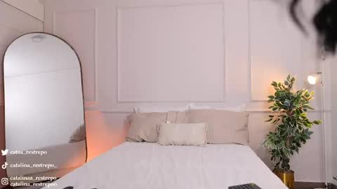 vanessa sexxy online show from 05-09-26, 01:33