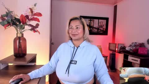 vanessa_sterling online show from 06-02-26, 05:48