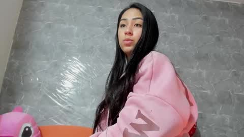 vanessaadol online show from 03-02-25, 09:21