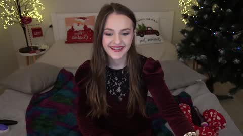 vanessabeautyy online show from 12-14-24, 02:45