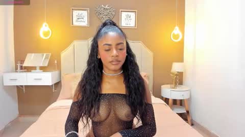 Snapshot of vanessabianchi chatting on 10-04-25, 06:55 Vanessa online show from 10-04-25, 06:55