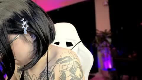 Vanessa  online show from 06-08-26, 01:28