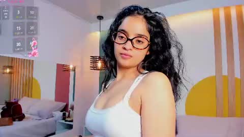 Snapshot of vanessadoofenshmirtz chatting on 06-21-26, 01:30 Mrs Doofenshmirtz online show from 06-21-26, 01:30