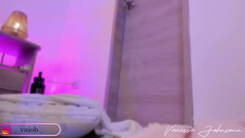 Snapshot of vanessajohnsonn chatting on 03-02-25, 01:15 vanessajohnsonn online show from 03-02-25, 01:15