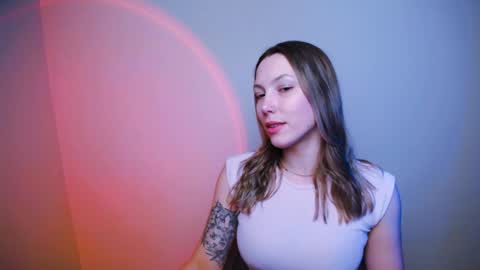 Snapshot of vanessakim_ chatting on 01-15-25, 05:29 Vanessa online show from 01-15-25, 05:29