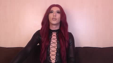 Vanessa online show from 10-25-25, 09:09