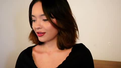 Snapshot of vanesse_ chatting on 03-06-25, 02:41 Irina online show from 03-06-25, 02:41