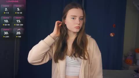 Snapshot of vanettakrupka chatting on 11-08-25, 06:18 Luna online show from 11-08-25, 06:18