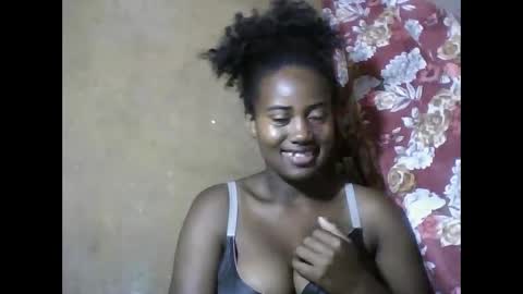 Snapshot of vaniah321 chatting on 12-27-24, 01:39 vaniah321 online show from 12-27-24, 01:39