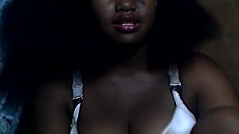 Snapshot of vaniah321 chatting on 01-16-25, 09:48 vaniah321 online show from 01-16-25, 09:48