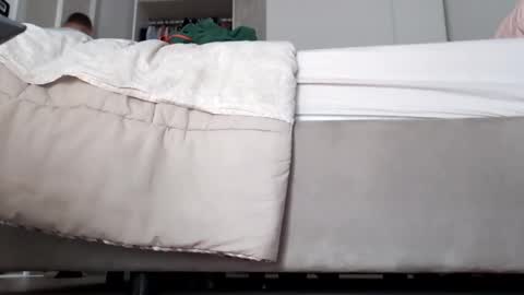 vanici74 online show from 02-28-25, 04:10