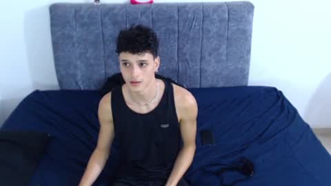 Ruby and Vanie online show from 05-29-26, 11:25