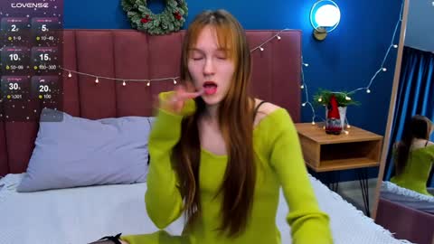 Sofia online show from 12-10-24, 04:24