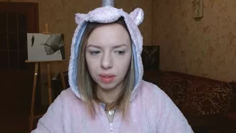 VanillaMuffin online show from 10-15-25, 06:02