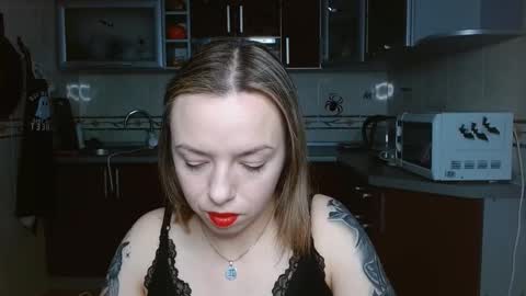 VanillaMuffin online show from 11-06-25, 01:23