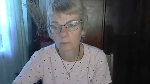 Vanillaxcreamy online show from 10-12-25, 10:58