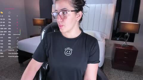 Karine online show from 10-21-25, 11:33