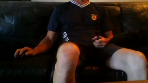 Snapshot of vanmankits11 chatting on 06-20-26, 02:25 vanmankits11 online show from 06-20-26, 02:25