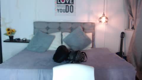 vane online show from 01-03-25, 07:18