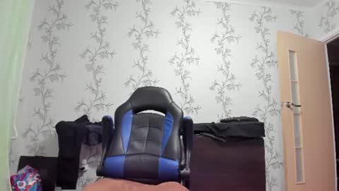 Snapshot of vano_822 chatting on 06-28-26, 08:15 vano_822 online show from 06-28-26, 08:15