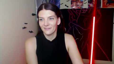 Vanessa online show from 11-28-25, 05:48