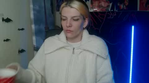 Snapshot of vanrey_ chatting on 05-01-26, 09:03 Vanessa online show from 05-01-26, 09:03