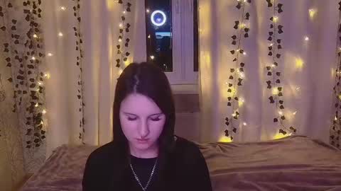 Snapshot of varymalk chatting on 12-17-25, 05:08 varymalk online show from 12-17-25, 05:08