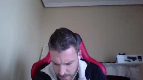 vascorro20 online show from 02-05-25, 04:03