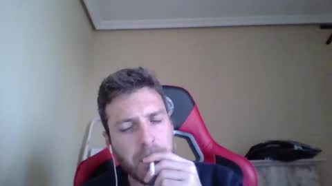 vascorro20 online show from 03-05-25, 05:18