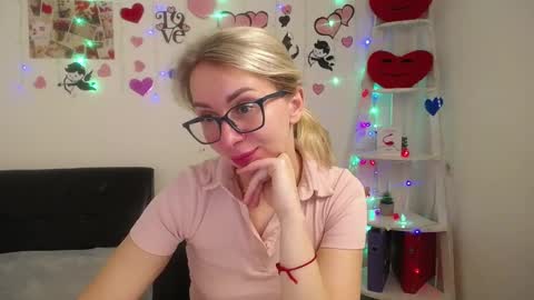 Vasilisa online show from 02-19-25, 06:22