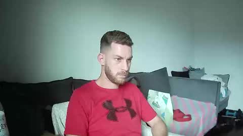 Snapshot of vasmak chatting on 10-14-25, 09:43 vasmak  online show from 10-14-25, 09:43