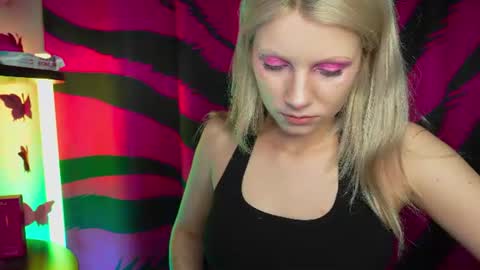 Snapshot of vasya_sylvia chatting on 07-19-26, 11:36 Vasya Sylvia online show from 07-19-26, 11:36