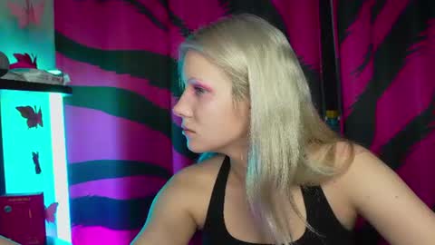 Snapshot of vasya_sylvia chatting on 07-24-26, 05:27 Vasya Sylvia online show from 07-24-26, 05:27