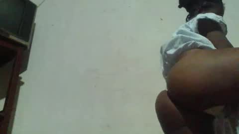 Snapshot of vayanah317 chatting on 09-12-25, 01:00 vayanah317 online show from 09-12-25, 01:00