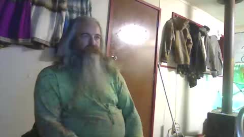 Snapshot of vbeetz123 chatting on 05-30-26, 06:27 Vbeetz 123-oldest-aus-outlaw online show from 05-30-26, 06:27