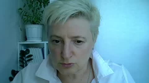vea_motty online show from 06-19-26, 02:43