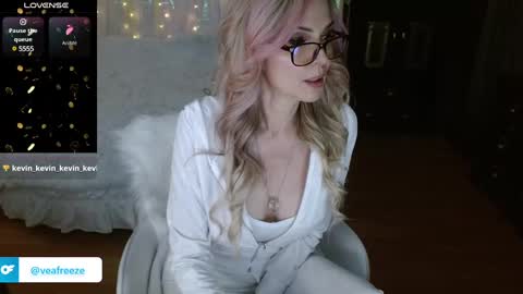 veafreeze online show from 02-19-25, 06:00