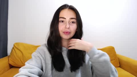 Snapshot of vebeseliza chatting on 12-23-24, 11:36 Liza online show from 12-23-24, 11:36