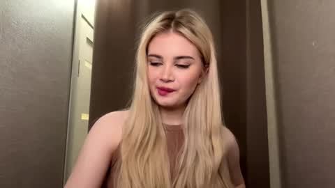 Monika online show from 02-10-26, 01:15