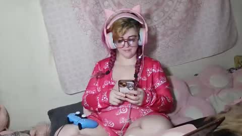 Snapshot of veelehanex3 chatting on 01-09-26, 09:38 Veronica Lehane online show from 01-09-26, 09:38