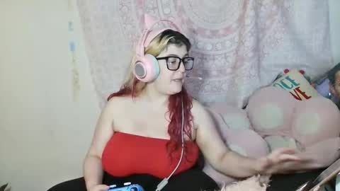 Snapshot of veelehanex3 chatting on 05-25-26, 03:51 Veronica Lehane online show from 05-25-26, 03:51