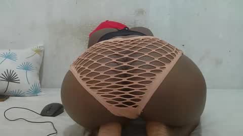 veera256 online show from 10-19-25, 04:46