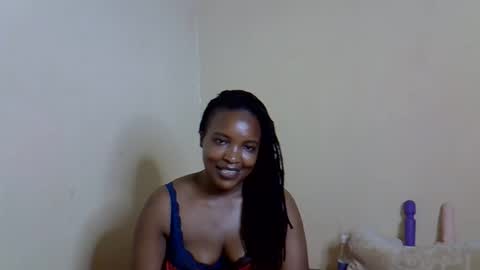 Snapshot of veesazii chatting on 11-20-25, 09:03 veesazii online show from 11-20-25, 09:03